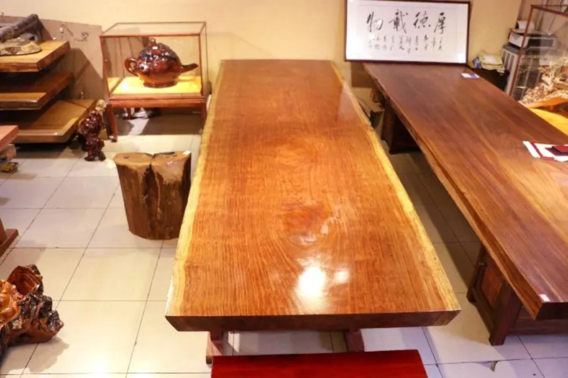 罗平原木花梨大板书桌